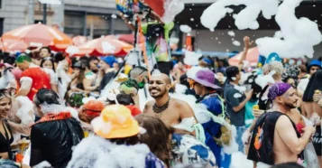 Último dia do carnaval de BH em 2026 promete folia até o fim