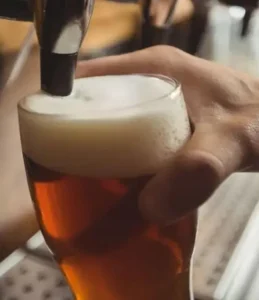 Reabertura do Bar do Bolão em Santa Tereza em março de 2026